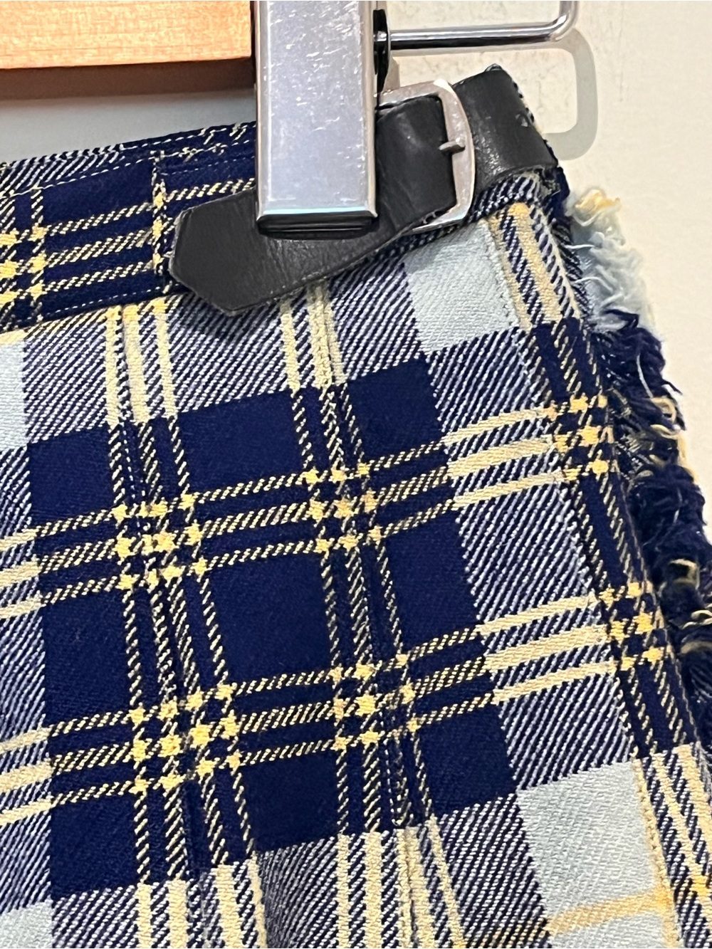 Vintage Pringle Scotland Plaid Check Wool Heritage Skirt/Kilt Leather Buckle 00 - Picture 5 of 8